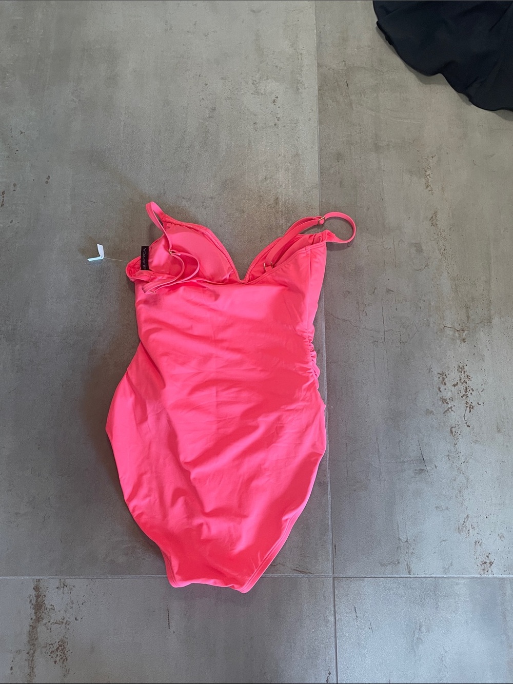 La Blanca One-Piece Swimsuit - Picture 4 of 6